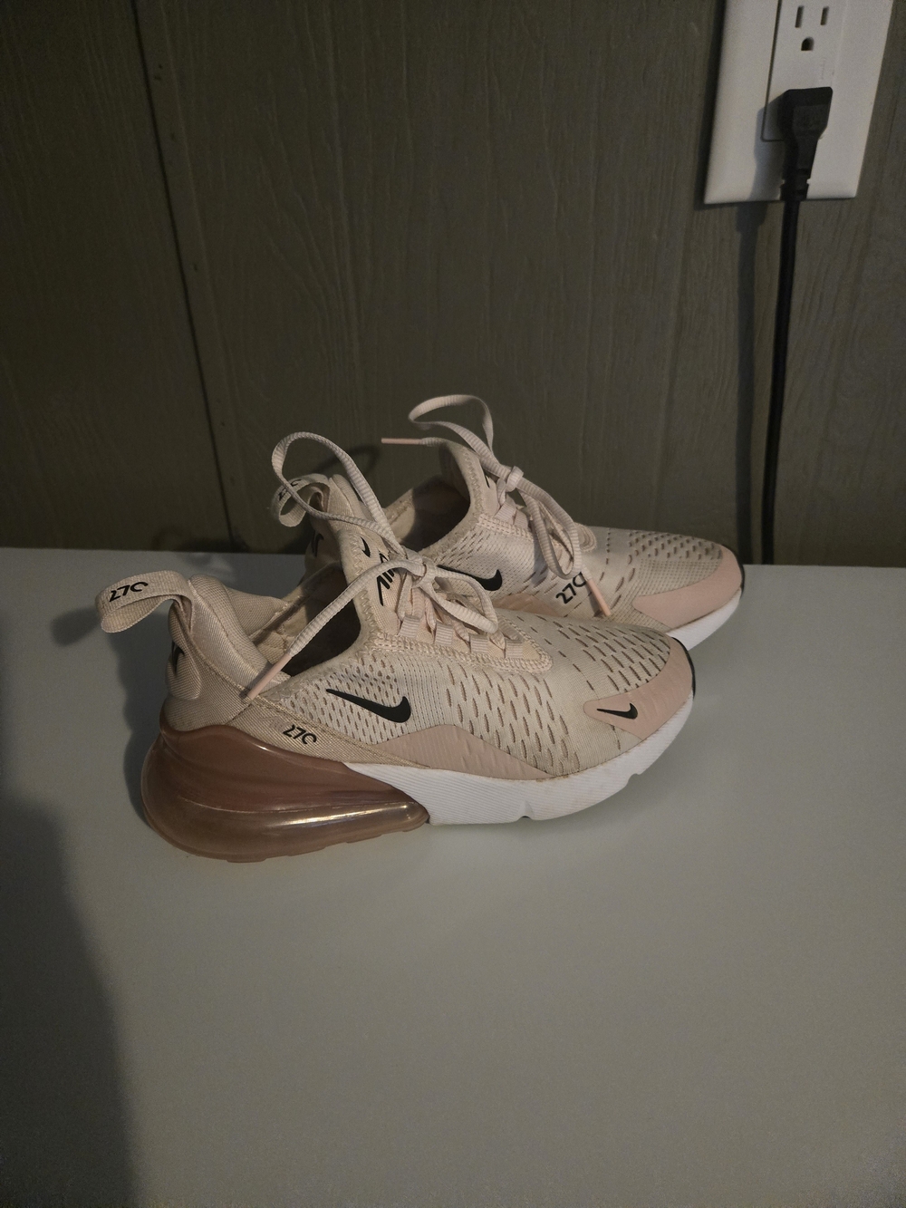 Nike Women's Air Max 270 Pink/Beige Running Sneakers